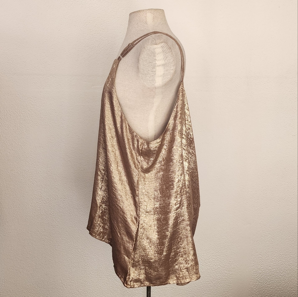 Shein Halter Curve Draped Back Foil Sleeveless Top Gold Plus Size 2X - Picture 9 of 14